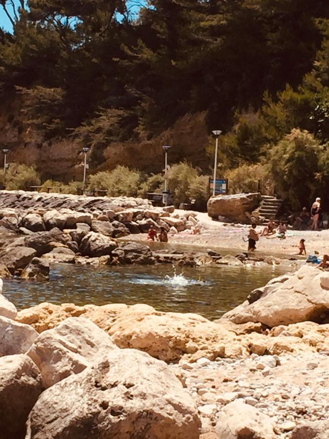 קארי-לה-רואה 200M De La Plage ,3Mn Du Port A 50M Du Centre Ville מראה חיצוני תמונה